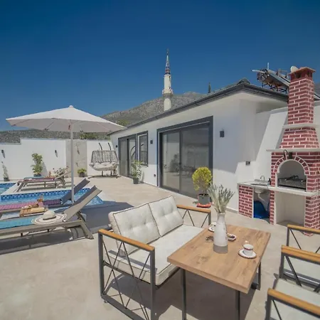 Sefam-kalkan'da 2+1 Jakuzili Balayi Villasi Apartment