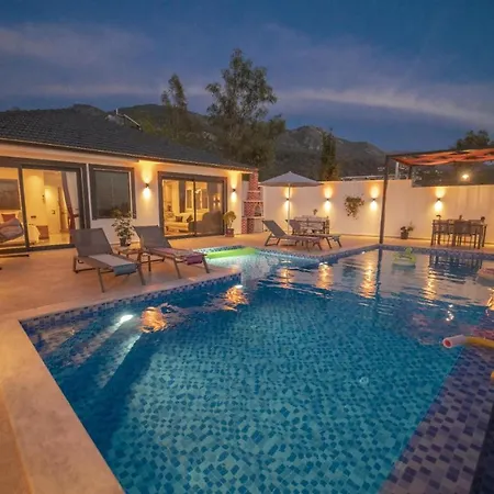 Apartment Sefam-kalkan'da 2+1 Jakuzili Balayi Villasi